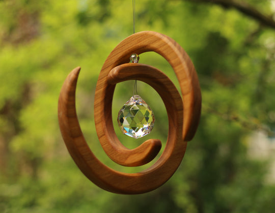Sonnenfänger 'Helix' mit Kristallkugel