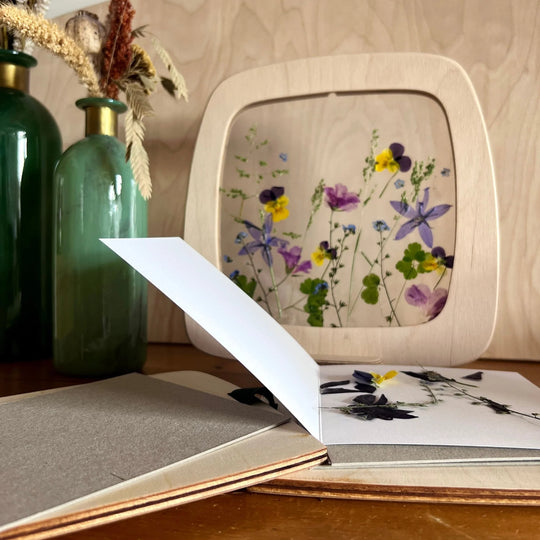 Toverlux Flower Silhouette Kit | DIY-Set für gepresste Blumen
