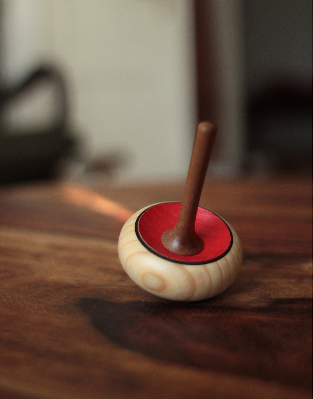 Kreisel Eschen-Zwirbel, versch. Farben