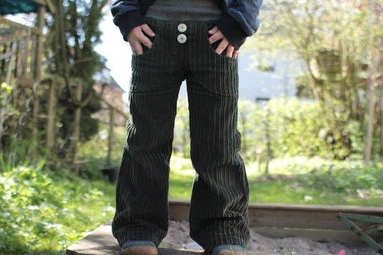 Unikat Stripe-Cord Schlaghose tanne Gr.122